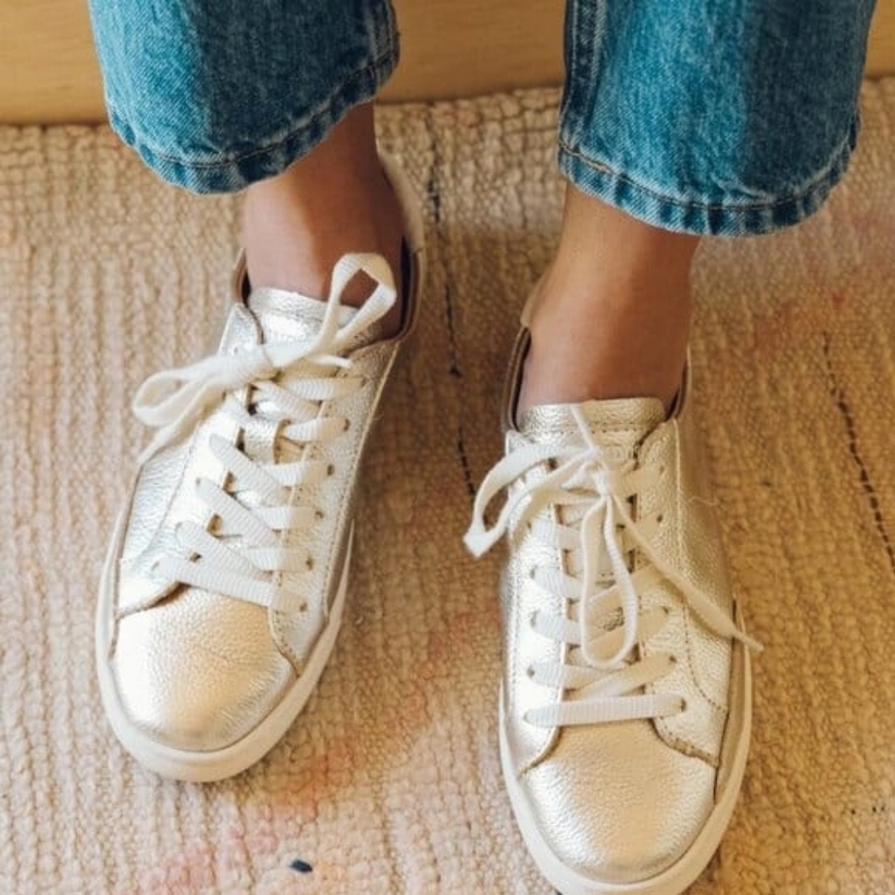Soludos Ibiza platinum leather sneaker size 7.5M